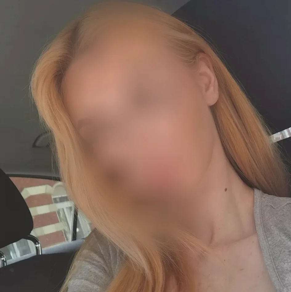 Aurora, 20 anni