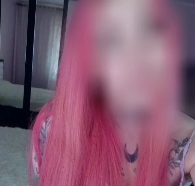 Camilla, 37 anni