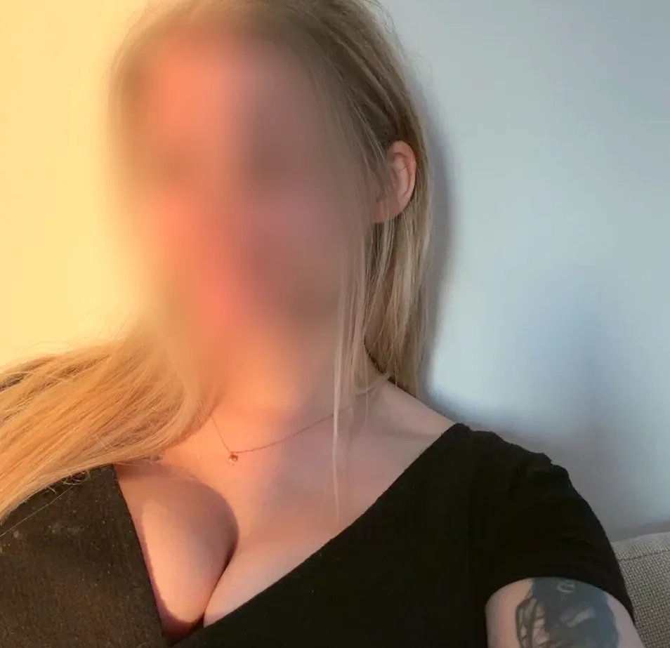 Nawal, 25 anni